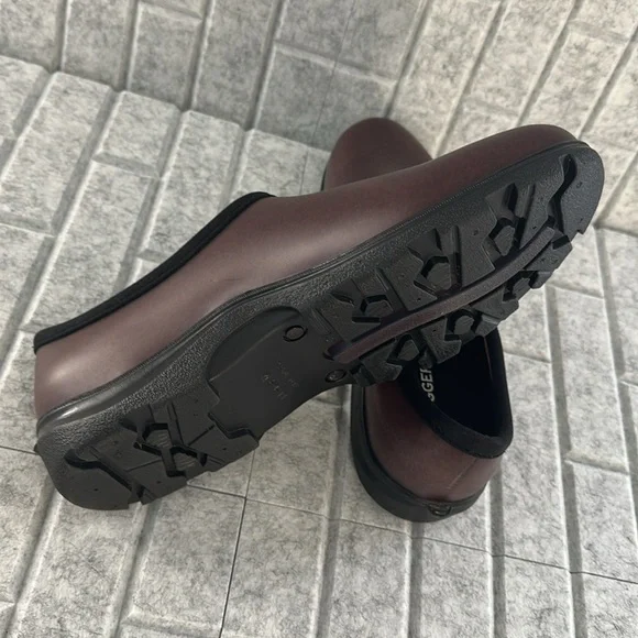 Sloggers Men's Brown Slip-On Shoes - Picture 9 of 14